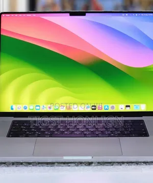 New Laptop Apple MacBook Pro M1 32GB Apple M1 Pro SSD 512GB