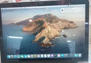 New Laptop Apple MacBook Pro 16GB Intel Core i5 SSD 512GB