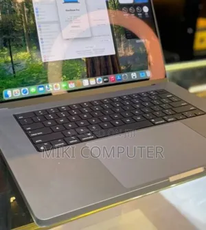 New Laptop Apple MacBook Pro M1 32GB Intel SSD 1T