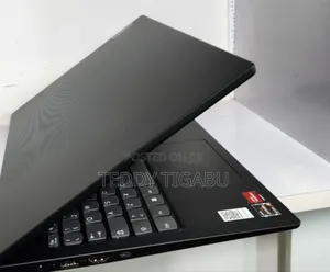 New Laptop Lenovo 8GB AMD Ryzen 3 SSD 256GB