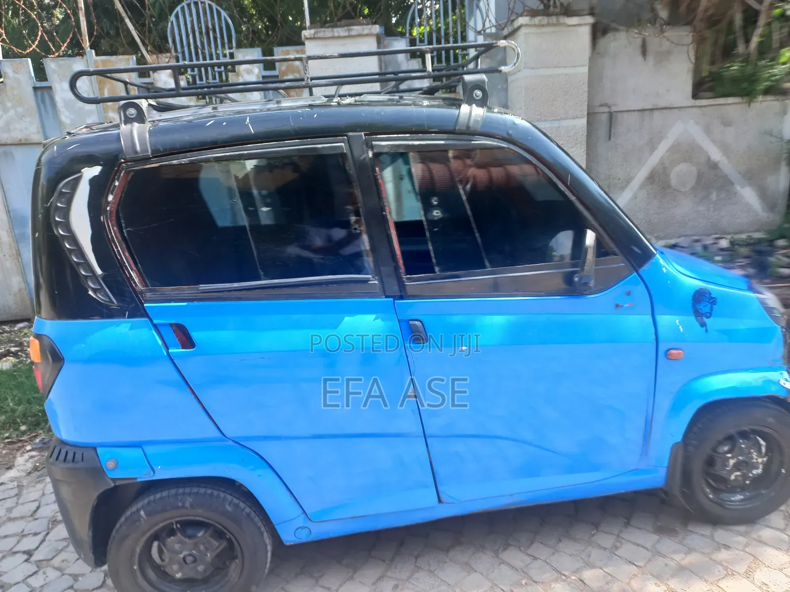 Bajaj Qute 2016 Blue