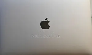 New Laptop Apple MacBook Pro 2020 8GB Intel Core I5 SSD 256GB