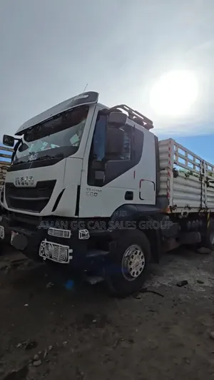 Photo - 2016 Model Trucker