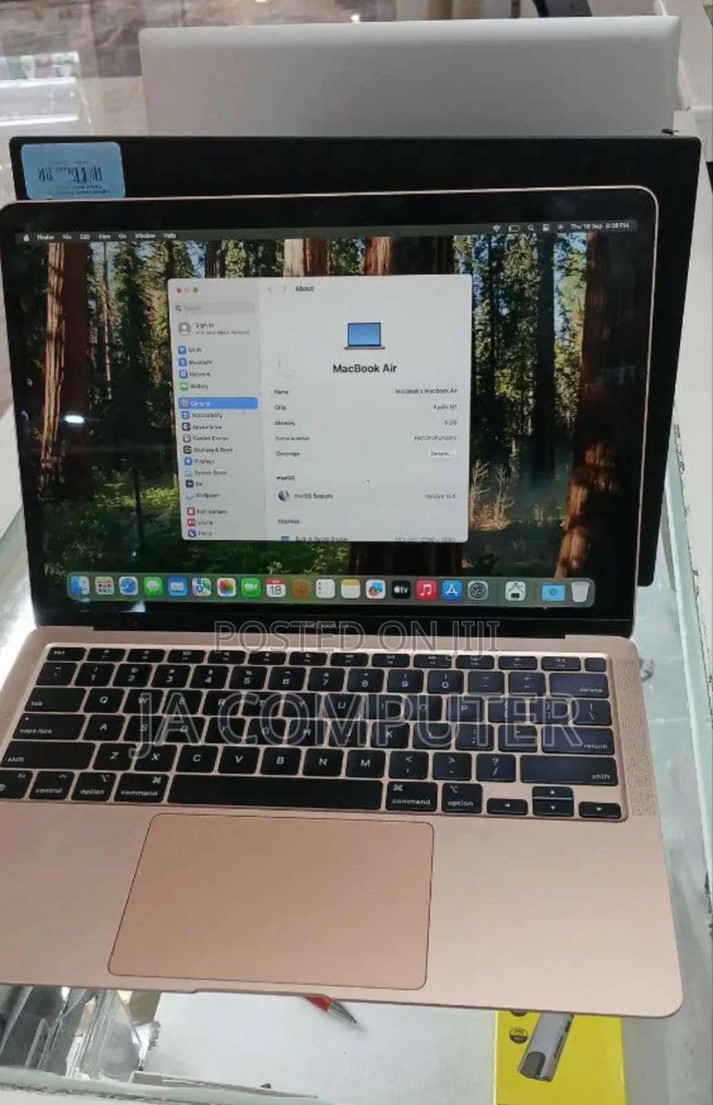 New Laptop Apple MacBook Air 2020 M1 8GB Apple M1 SSD 256GB