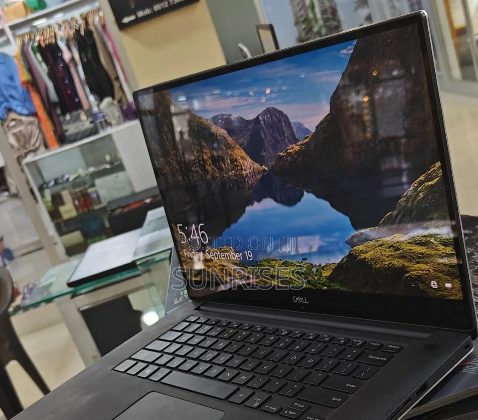 New Laptop Dell XPS 15 16GB Intel Core I7 SSD 512GB