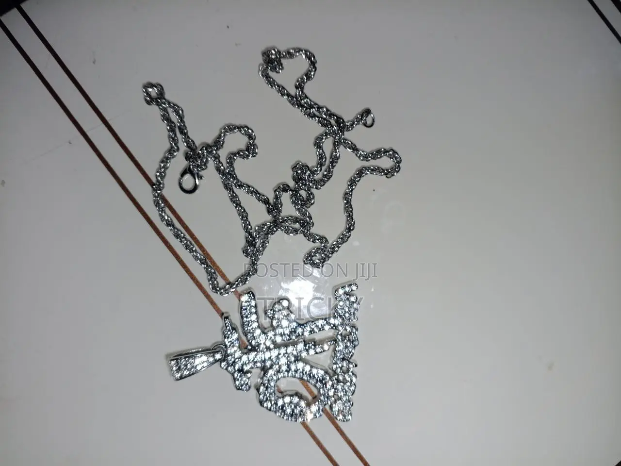 Luxurious Ice Crystal Zirconia Letter Otf Letter Pendant Necklac