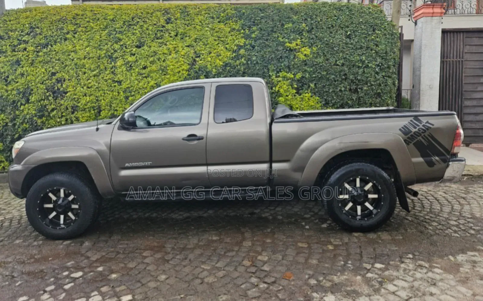 Toyota Tacoma 2012 Gray