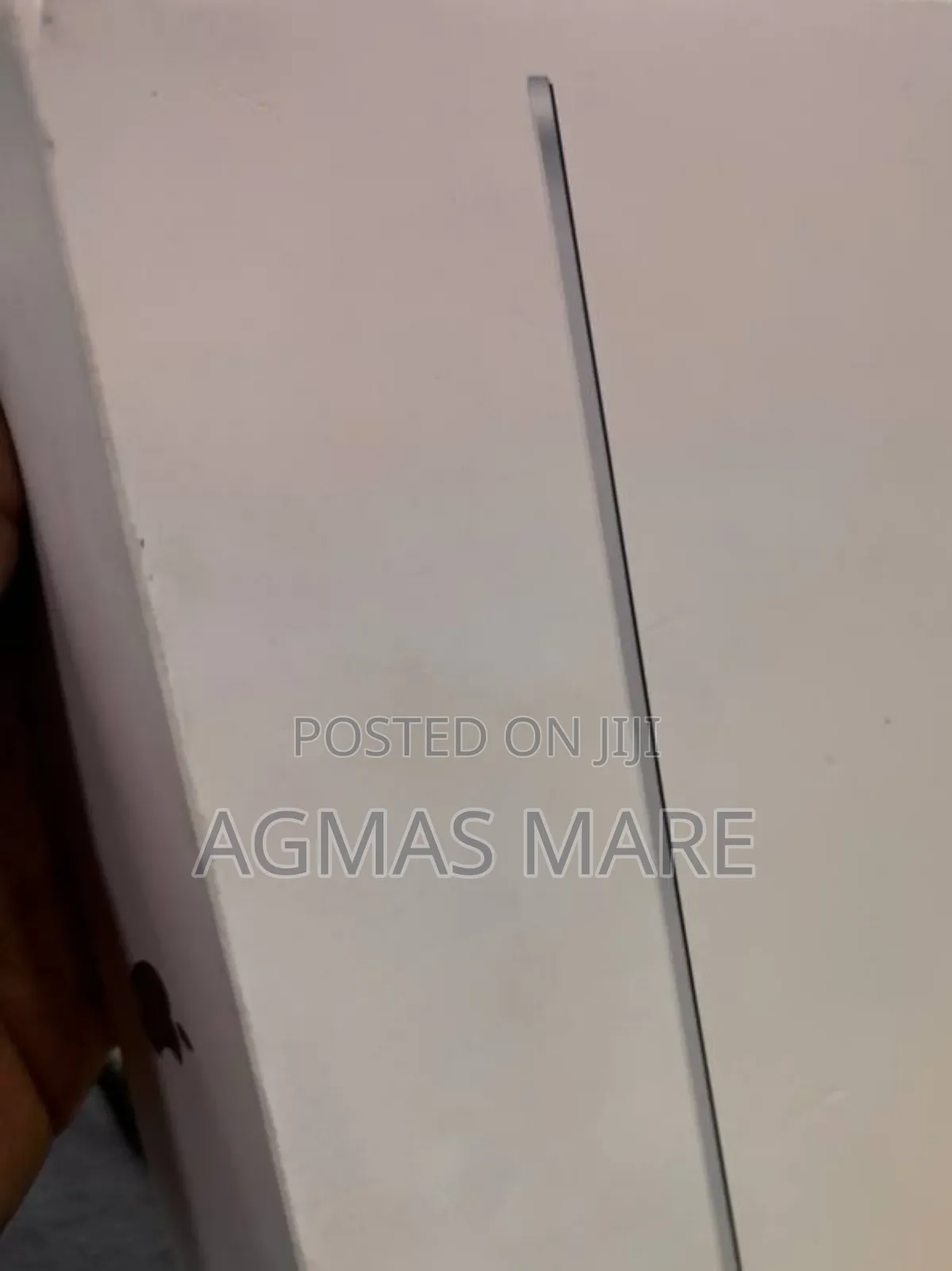 New Laptop Apple MacBook Air 2025 M4 13-Inch 16GB Apple M4 SSD 256GB