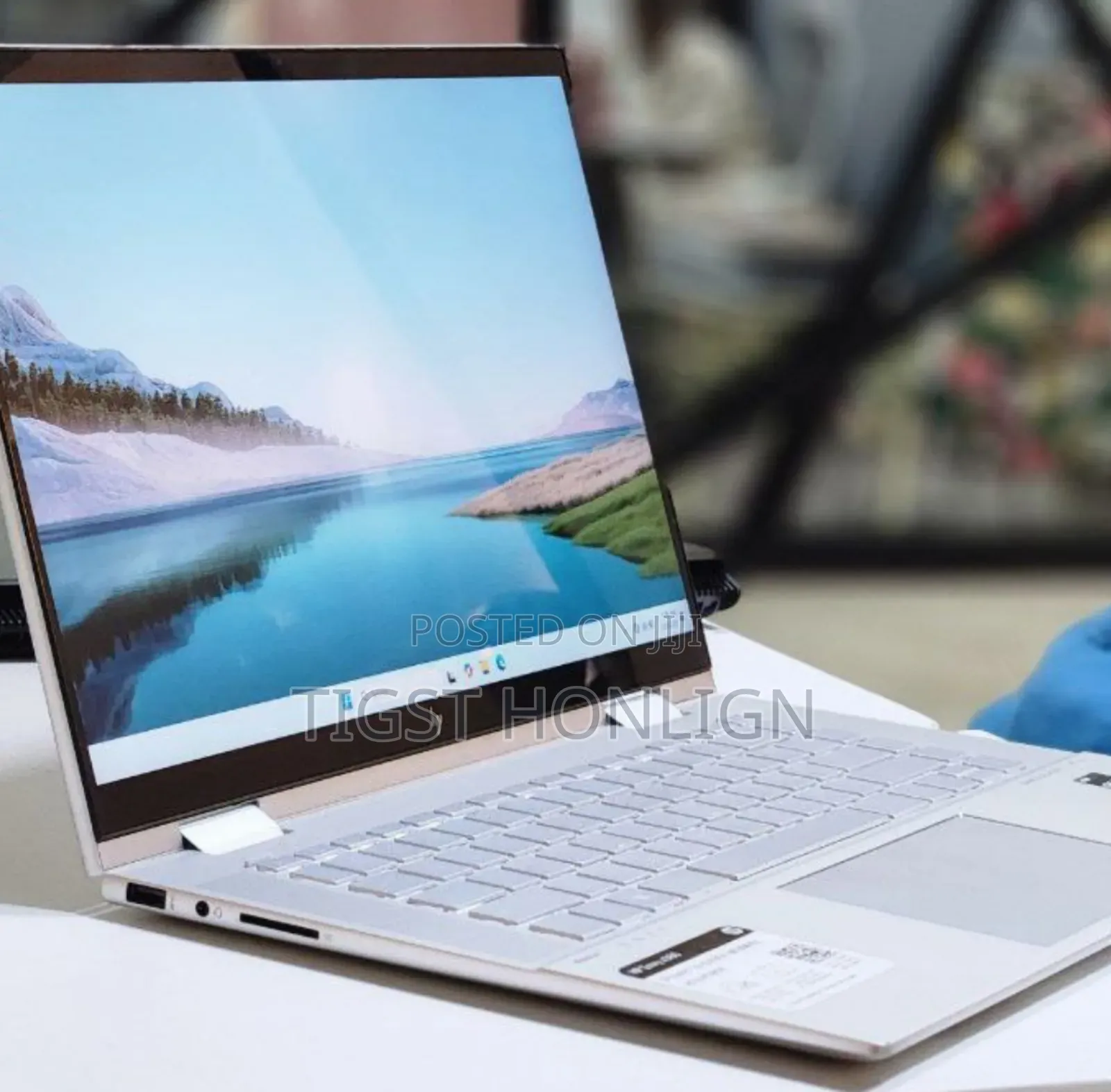 New Laptop HP Envy X360 16GB Intel Core I5 SSD 512GB