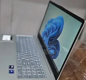 New Laptop HP Envy 13 16GB Intel Core Ultra 7 SSD 512GB