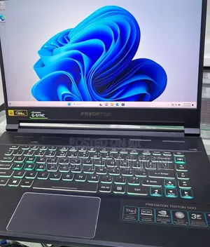 New Laptop Acer Predator Helios 300 16GB Intel Core I7 SSD 1T