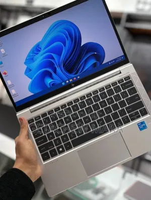 Photo - New Laptop HP EliteBook 840 16GB Intel Core I5 SSD 512GB