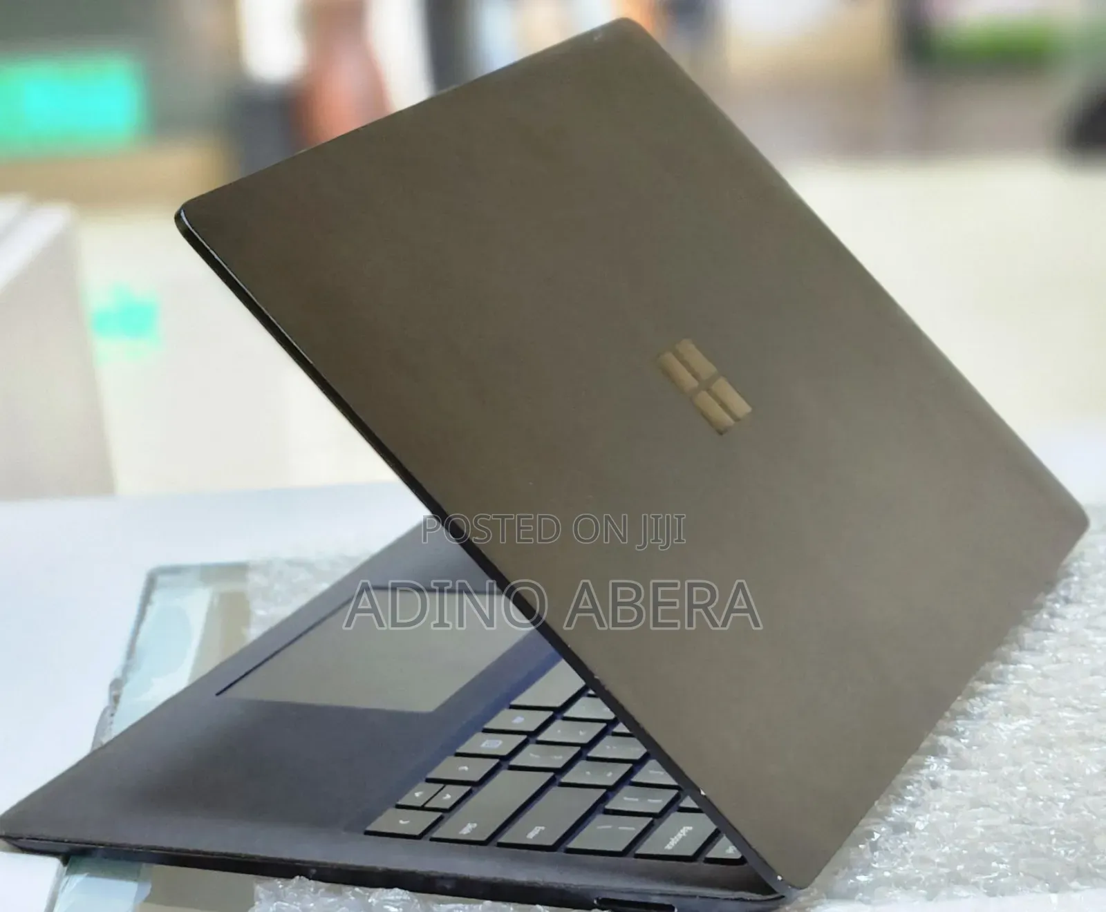 New Laptop Microsoft Surface 16GB Intel Core I7 SSD 512GB