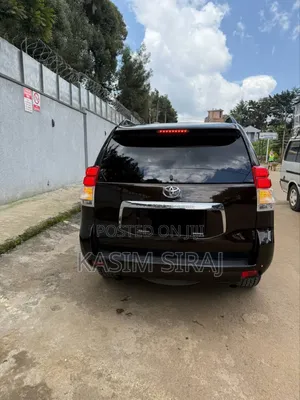 Toyota Land Cruiser Prado 3.0 TD 2012 Gray