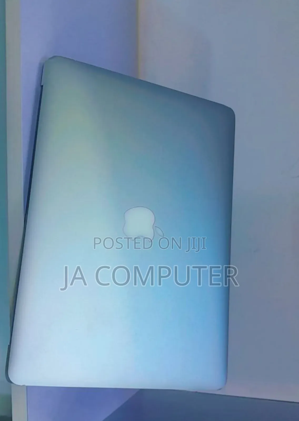 New Laptop Apple MacBook Air 2017 8GB Intel Core I5 SSD 128GB