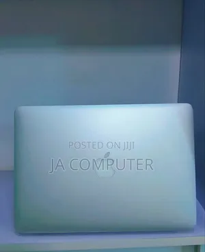 New Laptop Apple MacBook Air 2017 8GB Intel Core I5 SSD 128GB