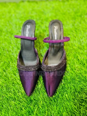 Ssecond Hand Shoes and Bags