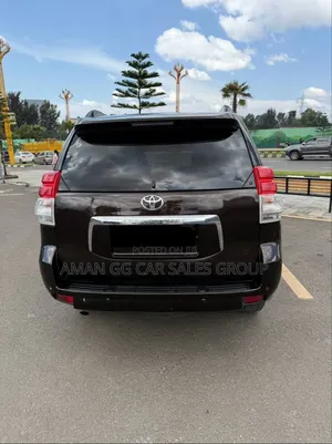 Toyota Land Cruiser 2012 Black