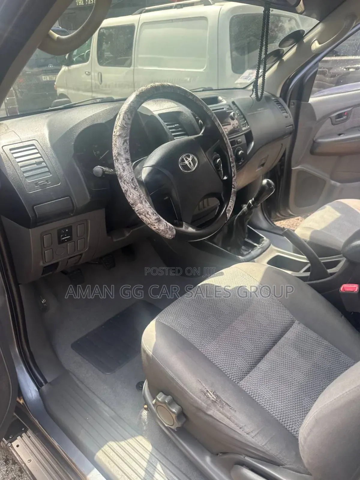 Toyota Hilux 2014 Gray