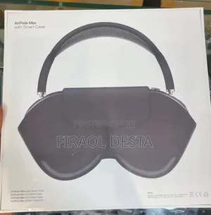 Photo - Airpods Max With Smart Case