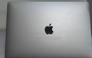 New Laptop Apple MacBook Pro 2017 8GB Intel Core I5 SSD 128GB