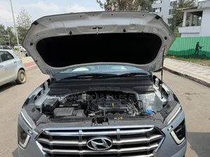 Hyundai Creta 2022 Silver