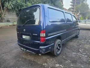 Toyota HiAce 2008 Blue