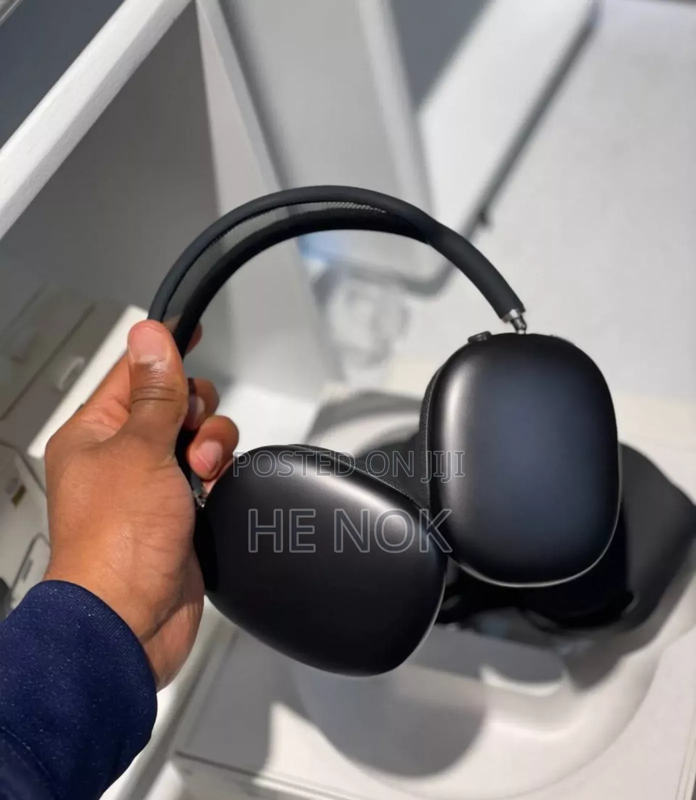 Original Apple Airpods Max Wireless Headphones Active Noise Cancelling