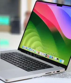 New Laptop Apple MacBook Pro M1 32GB Apple M1 Pro SSD 512GB