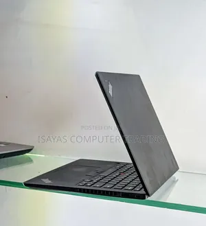 Photo - New Laptop Lenovo ThinkPad X390 16GB Intel Core I5 SSD 512GB