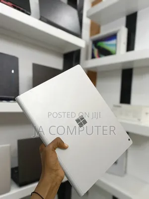 New Laptop Microsoft Surface Book 3 16GB Intel Core I7 SSD 256GB