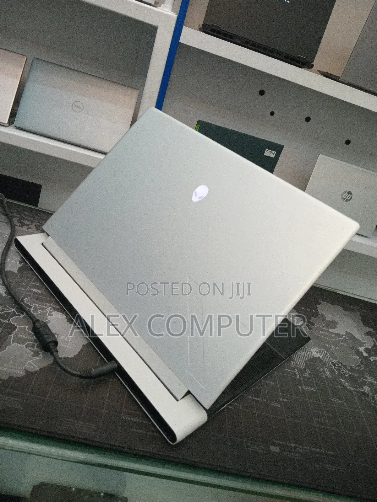 New Laptop Alienware M17x R2 32GB Intel Core Ultra 9 SSD 2T