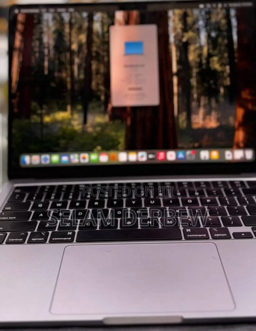 New Laptop Apple MacBook Air 2022 M2 8GB Apple M2 SSD 256GB