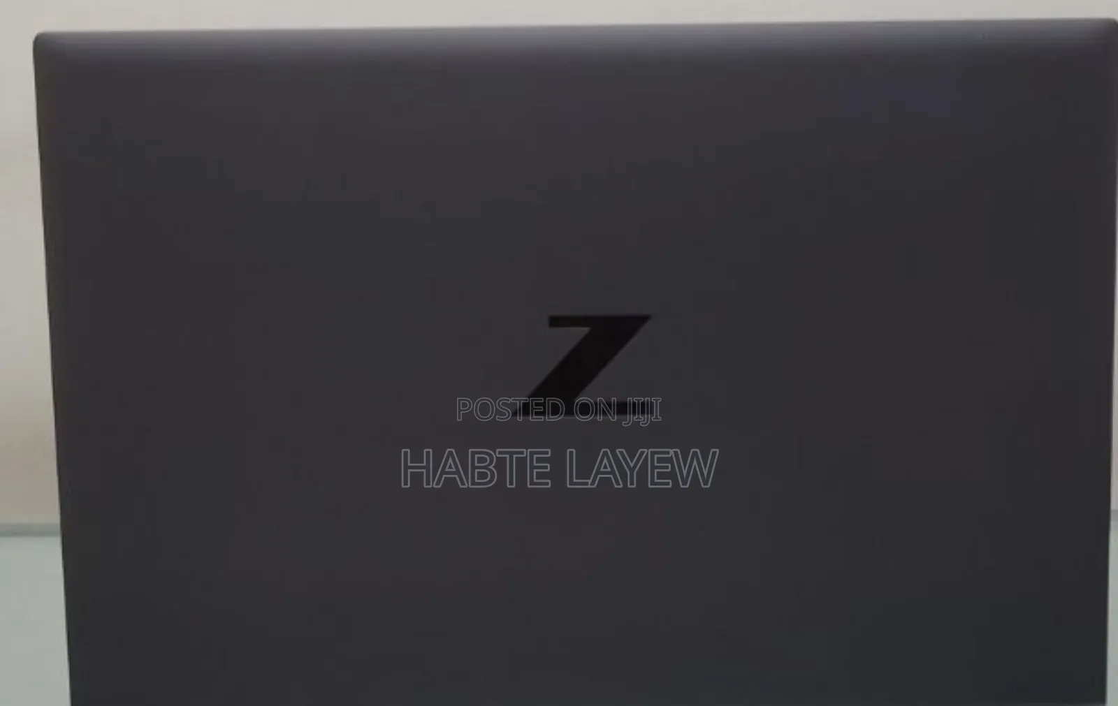 New Laptop HP ZBook Firefly G8 16GB Intel Core I7 SSD 512GB