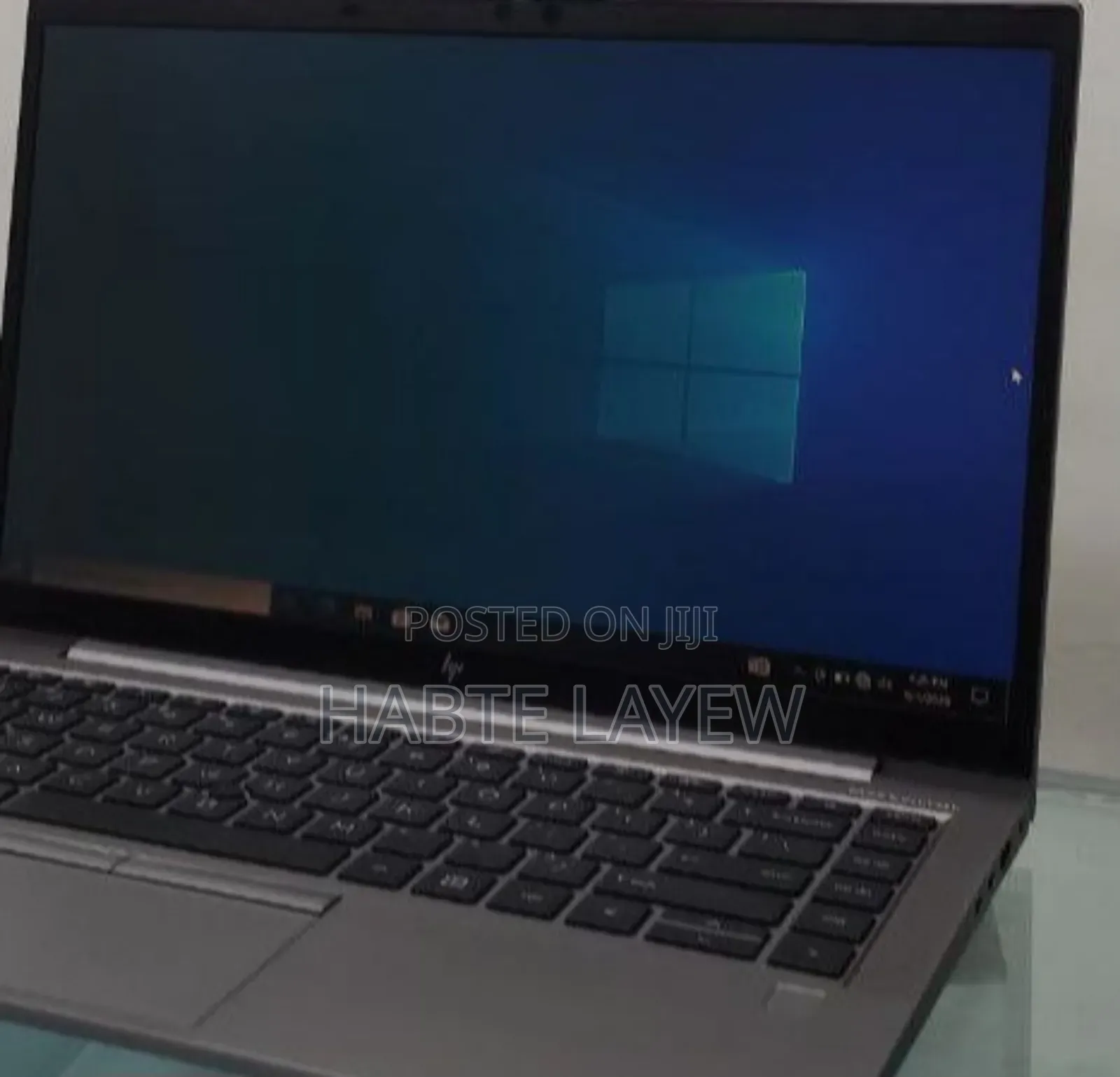 New Laptop HP ZBook Firefly G8 16GB Intel Core I7 SSD 512GB