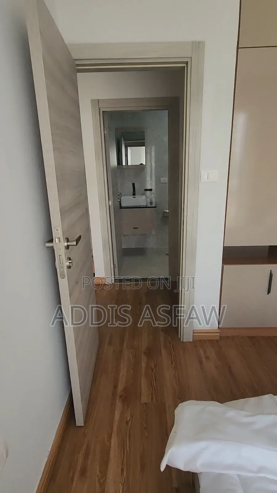 1bdrm Apartment in Ovid Real Estate, Akaky Kaliti for sale