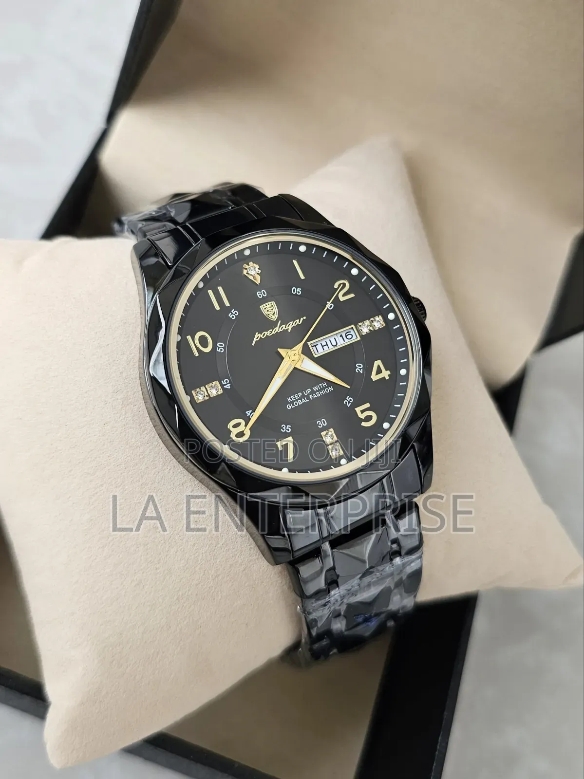 Poedagar Fullblack Watch
