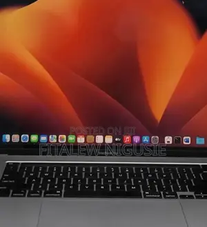 New Laptop Apple MacBook Pro 2019 16GB Intel Core I7 SSD 512GB