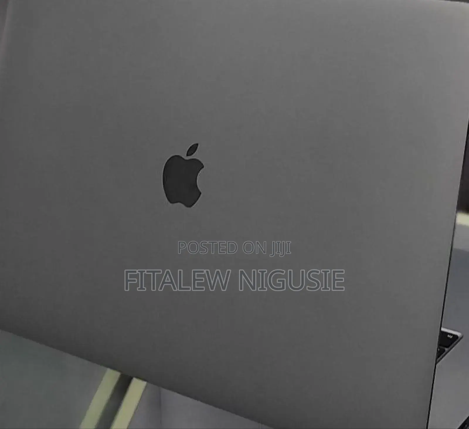 New Laptop Apple MacBook Pro 2019 16GB Intel Core I7 SSD 512GB