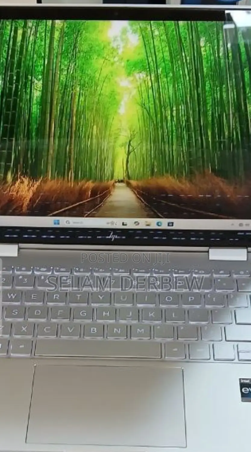 New Laptop HP Envy X360 8GB Intel Core I7 SSD 512GB