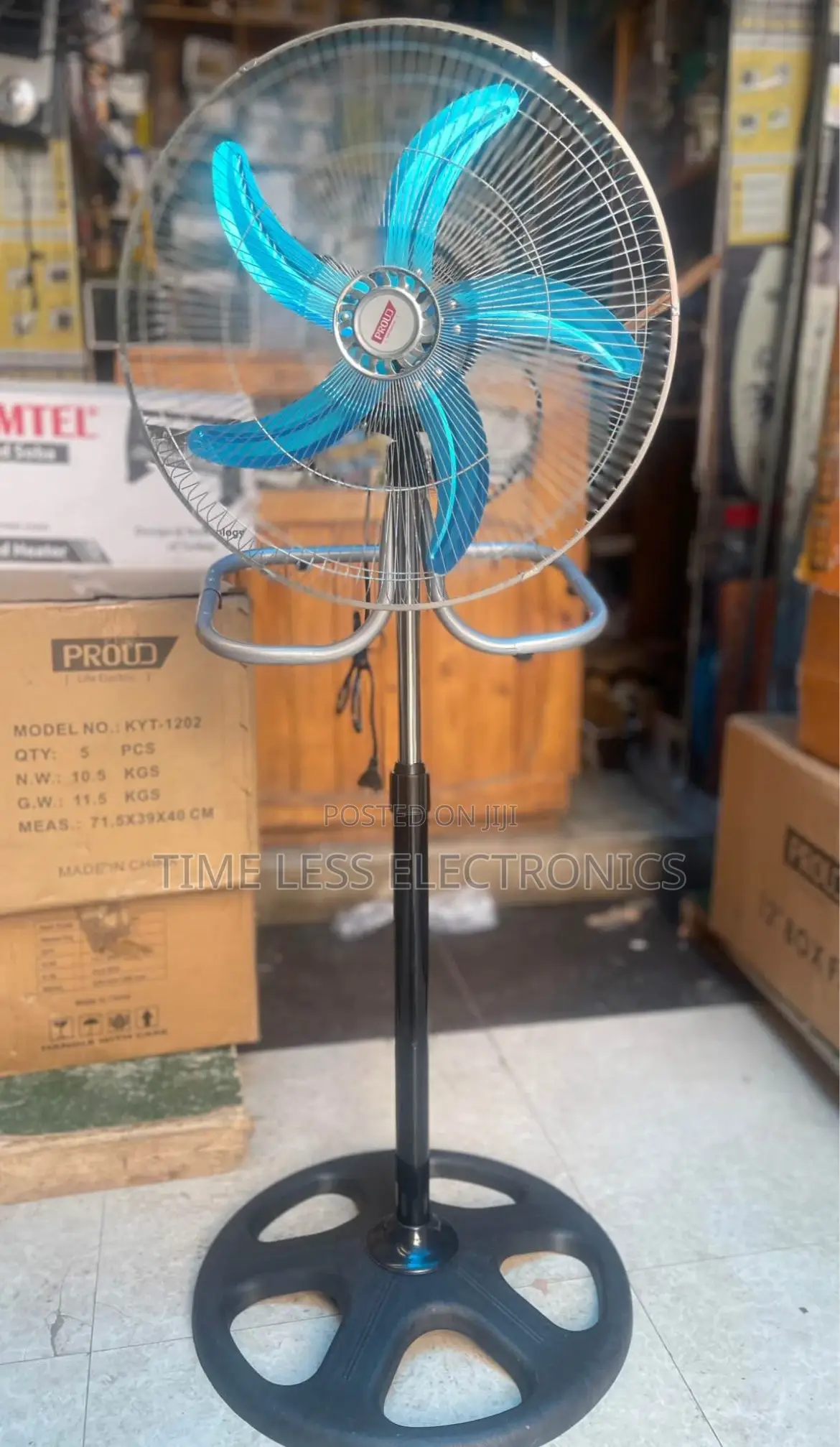 Stand Fan – Cool, Powerful Portable!