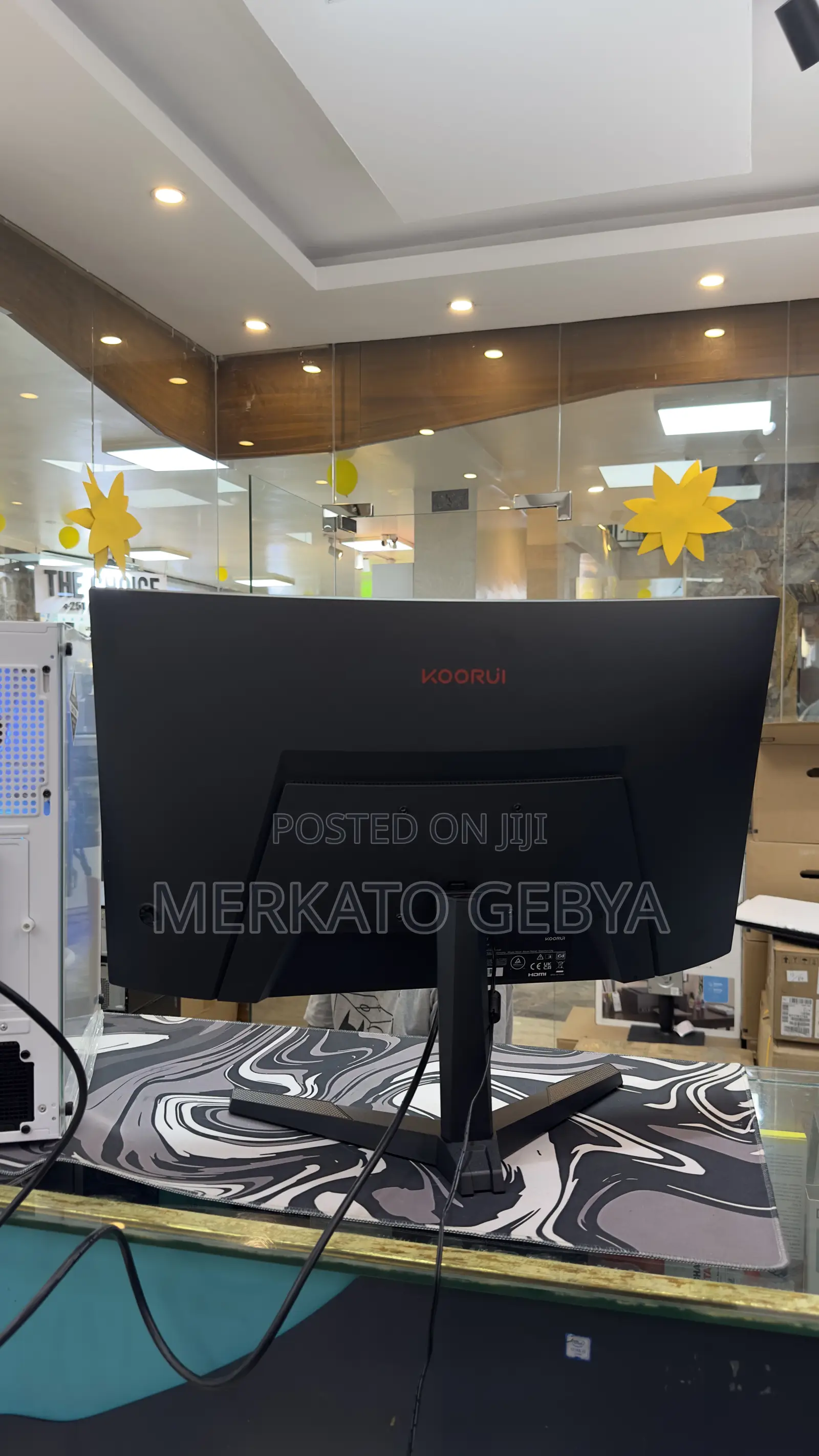 Koorui 27 165hrz and 