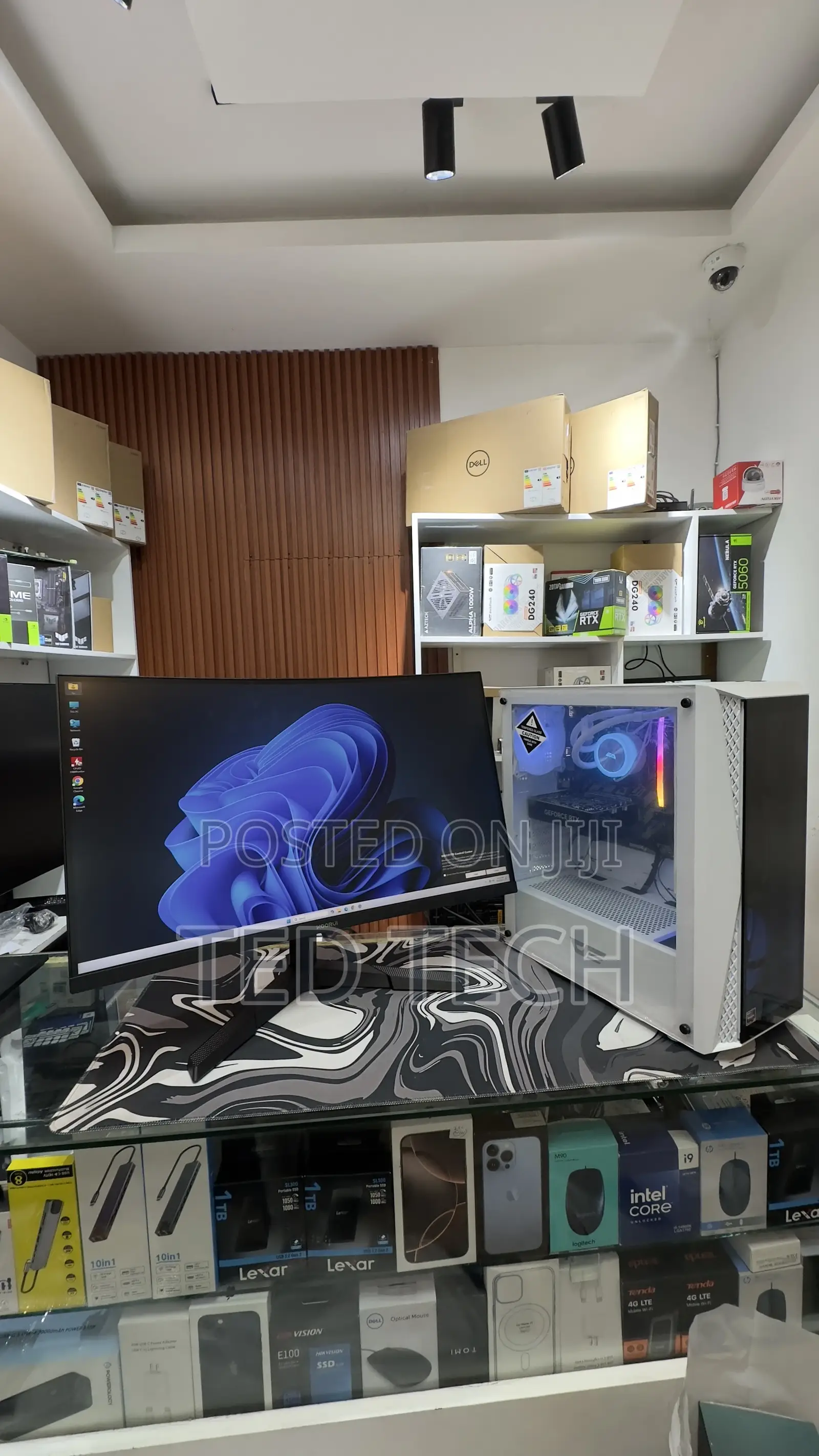 New Desktop Computer Asus A4110 32GB AMD Ryzen 7 SSD 1T