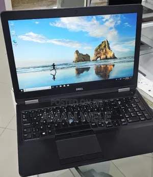 Photo - New Laptop Dell Latitude 5550 8GB Intel Core I7 SSD 256GB