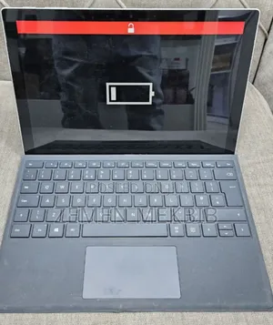 New Laptop Microsoft Surface 8GB Intel Core I7 SSD 256GB