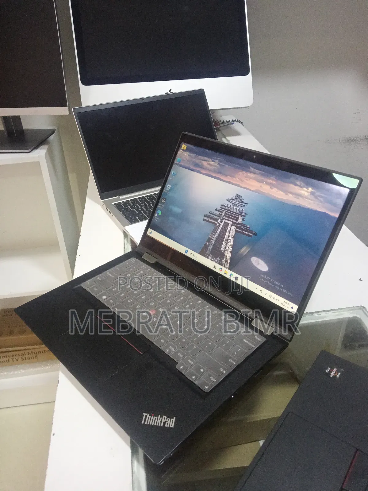 New Laptop Lenovo ThinkPad X390 Yoga 8GB Intel Core i7 SSD 512GB