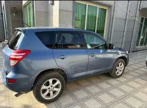 Toyota RAV4 2.5 Limited 4x4 2010 Blue