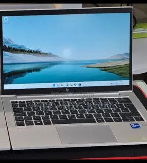 New Laptop HP EliteBook 830 G8 16GB Intel Core I5 SSD 512GB