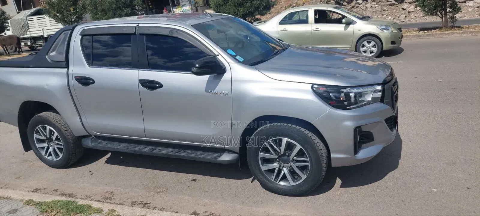 Toyota Hilux Revo Double Cab Deisel 2.4 AWD 2020 Silver