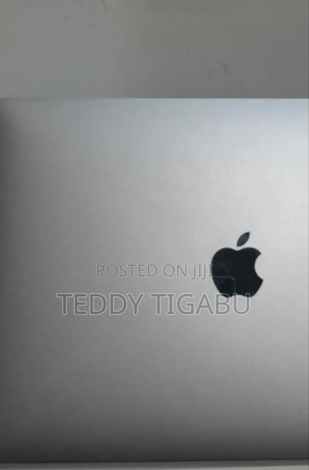 New Laptop Apple MacBook Pro 2017 16GB Intel Core I5 SSD 128GB